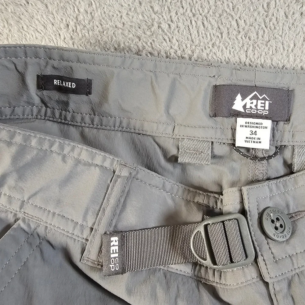 REI Co-op Sahara‎ Cargo Shorts Mens 34 Grey Relaxed Fit Hiking Outdoor Belted